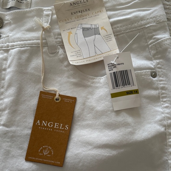 BNWT White Everflex Curvy Skinny Capri by ANGELS - Picture 4 of 10